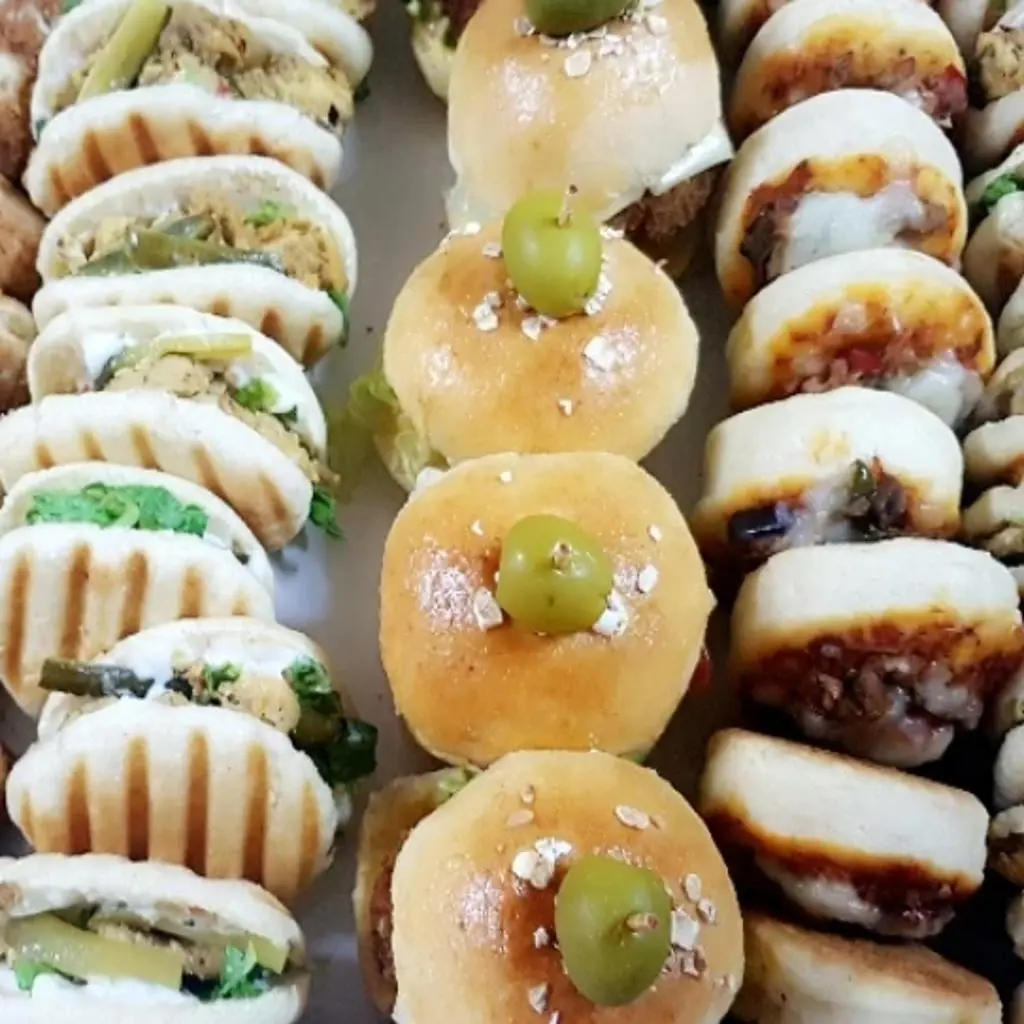 Abou Adnan Snacks